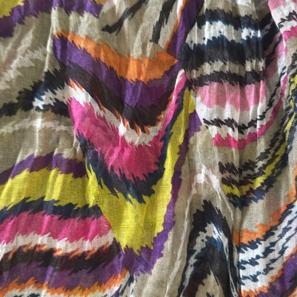 Colorful Scarf - Picture 2 of 3